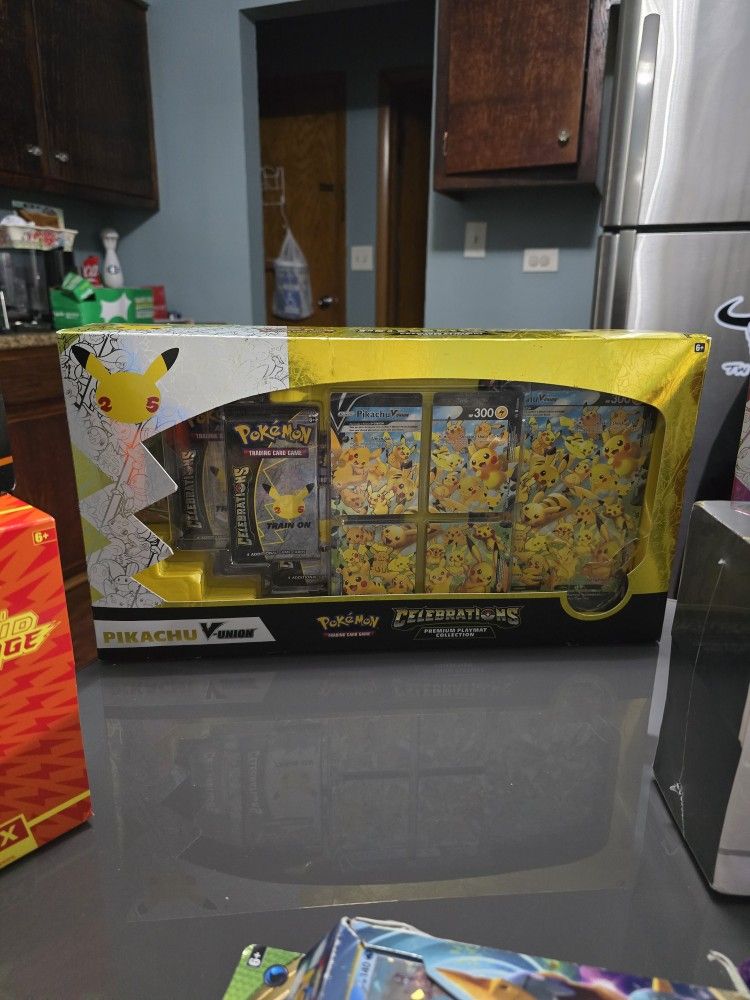 Pokemon Pikachu V-union 