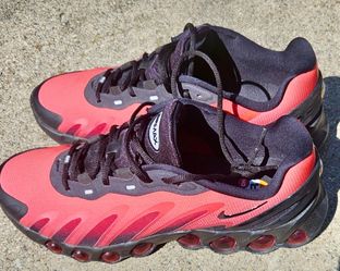 Nike Air Max DN8 9.5 Mens