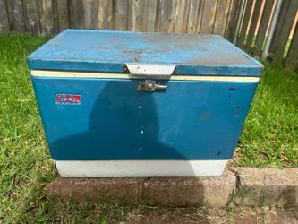 Vintage Coleman cooler