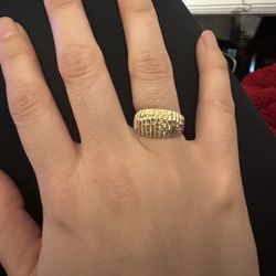Solid 14K Gold Ring Size 5.25