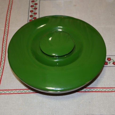 Vintage Green Ceramic Serving Bowl with Fitted Cover Serveware