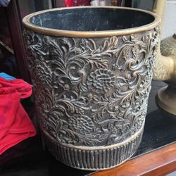 Porcelain Trash Can Bathroom $20