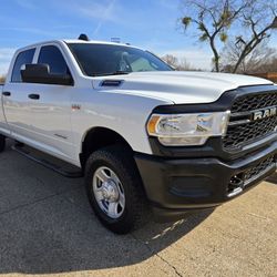 2022 Dodge  Ram  2500 4x4 