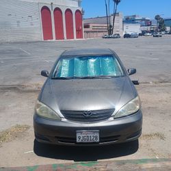 2004 Toyota Camry 