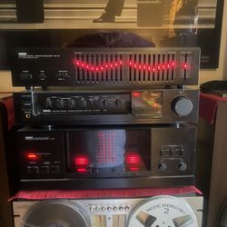 Selling Yamaha M 80 Amplifier