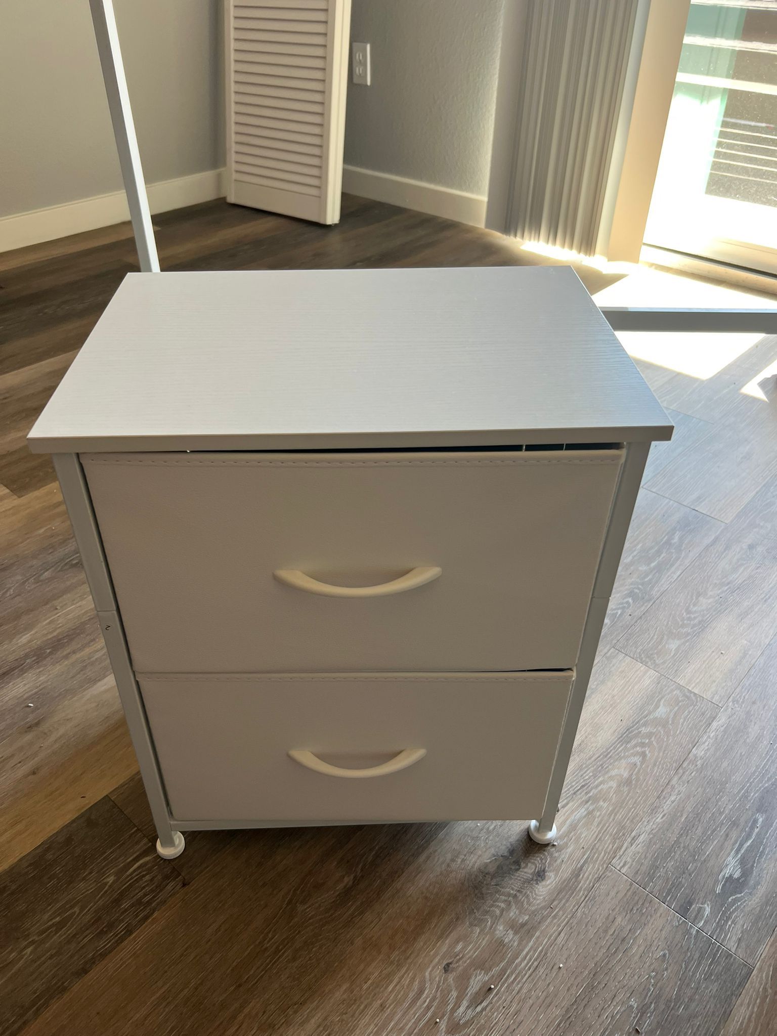 nighstand from amazon