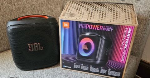 JBL Party Box Encore 2 Bluetooth Speaker - Mint!