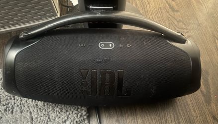 JBL 3 Boombox