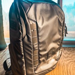 McKinnon Everyday Camera Bag 25L