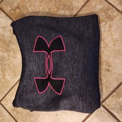 Large Under Armour Hoodie