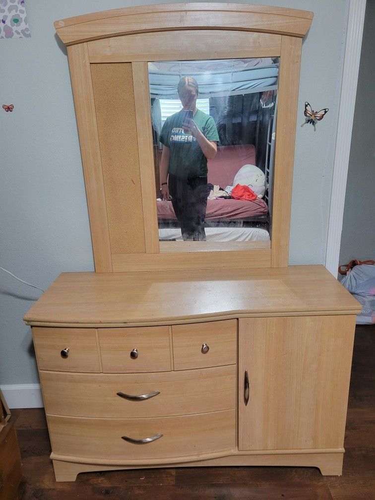 Kids Dresser And Night Stand