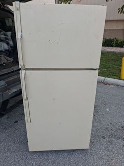 Beer Fridge GE Its working perfect