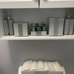 Bathroom Decor