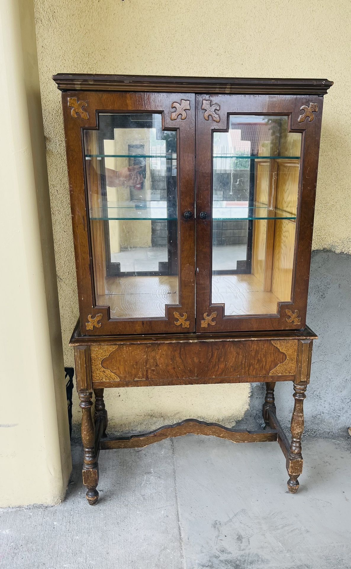 Antique: Wolf Industries Mastercraft Cabinet