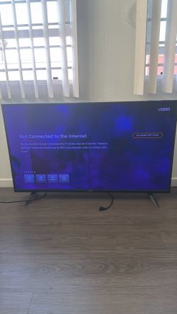 Vizio TV 35 Inches