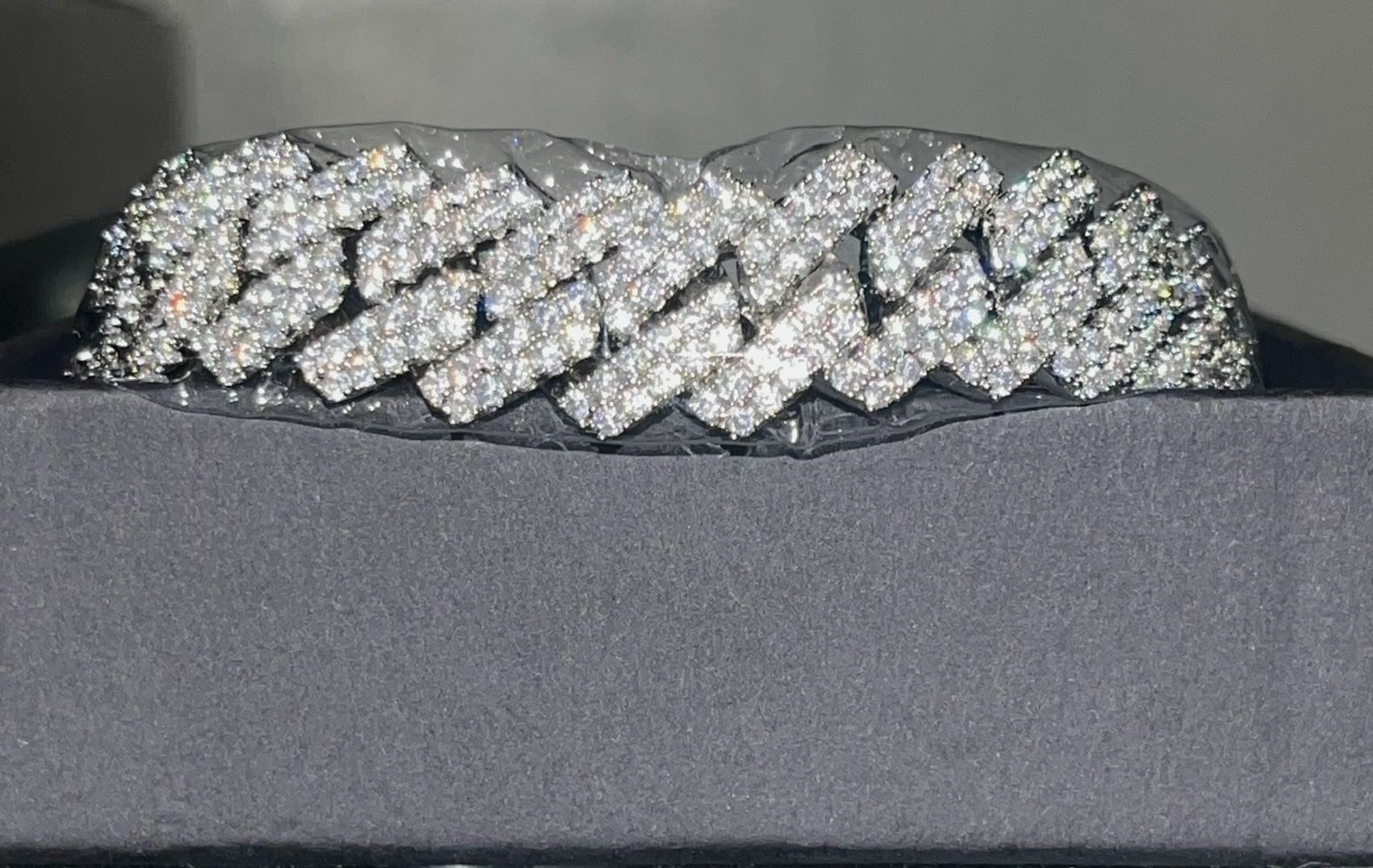 8 Inch Cuban Link Bracelet Fine Jewelry VV2 Grade