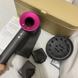 Dyson Supersonic Hair Dryer /color Pink And Grey 