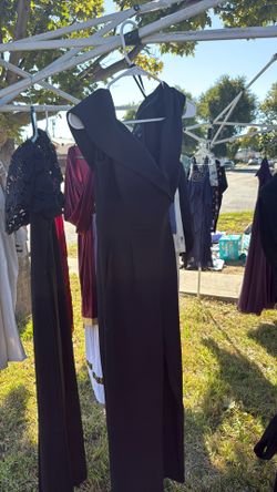 Women’s Size 4 Pant Suit 