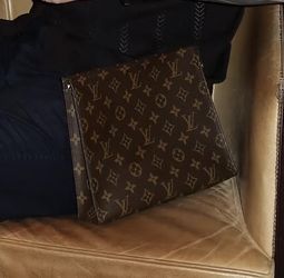 Authentic Louis Vuitton Poche Toilette GM