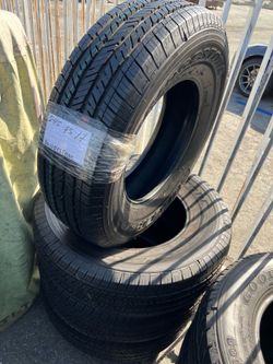245/75/17 Bridgestone  Semi New Tires Set Of 4 Installed And Balanced Set De 4 Llantas Como Nuevas Instaladas Y Balanceadas