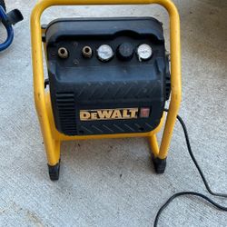 Dewalt Compressor 