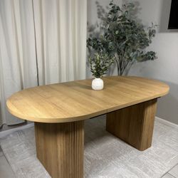  Boho Fluted Dining Table 