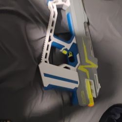 Nerf Gun 