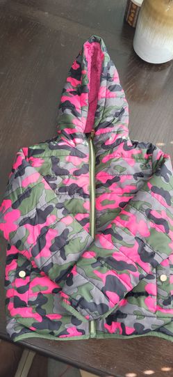 Girls Pink Camo Quilted Puffer Jacket with Hood