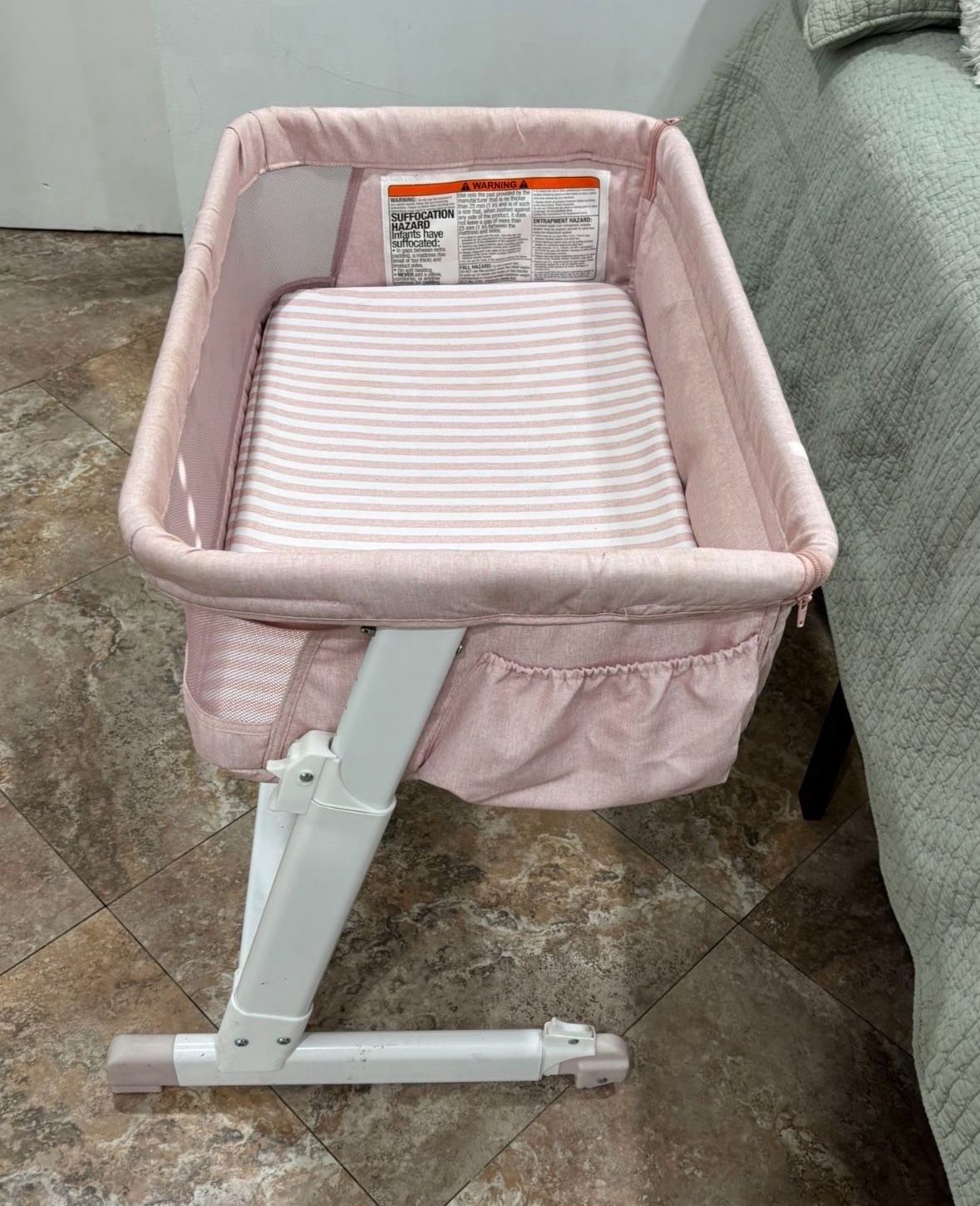 babyGap Bedside Bassinet Sleeper 