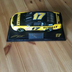 1999 Revell Collection Club DeWalt #17 Matt Kenseth 1:24 Scale Diecast🏎️