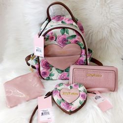 ❤️ NWT JUICY COUTURE, Pink Heart & Roses 🩷🌹🩷🌹🩷 Backpack Purse Set! ❤️ 4 Pieces! 👛 ❤️ 👍