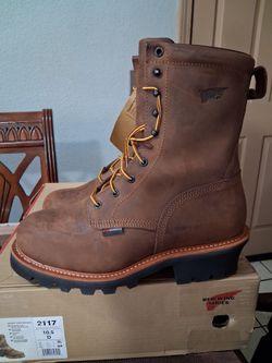 RED WING CLIMBING WORK BOOTS SIZE 10.5  MEN'S