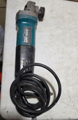 Makita Grainder