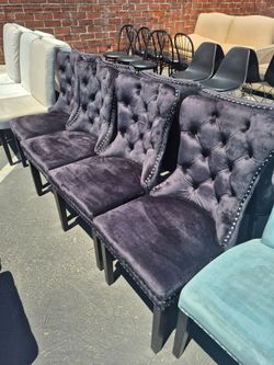 BLACK VELVET DINING CHAIR SET (8)