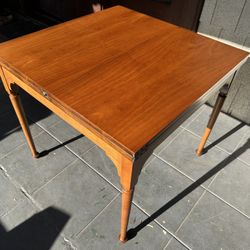 Stunning Antique Dining Table By Barnard And Simonds