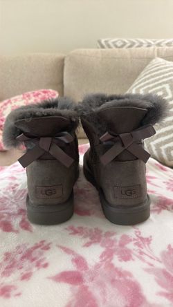 Grey Mini Bailey Bow II Uggs- Size 9