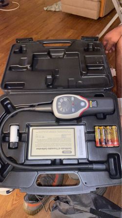 General refrigerant leak detector