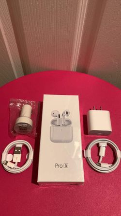 20Watts Apple Combo Bundle/Brand New 20Watts Original Apple IPhone C-Type Fast Charger and Car Charger and Wireless Earbuds