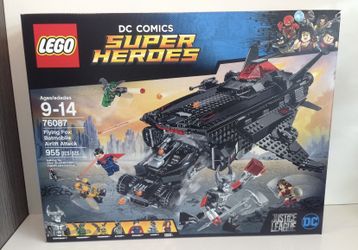 LEGO DC Comics Super Heroes: Flying Fox: Batmobile Airlift Attack (76087) LEGO 