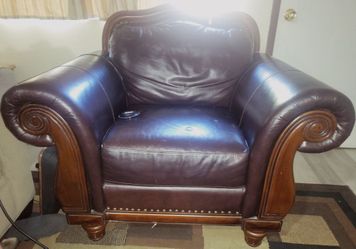 Couch chair brown color FREE