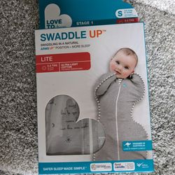 Brand New Love To Dream Swaddle up Baby Swaddle Small
