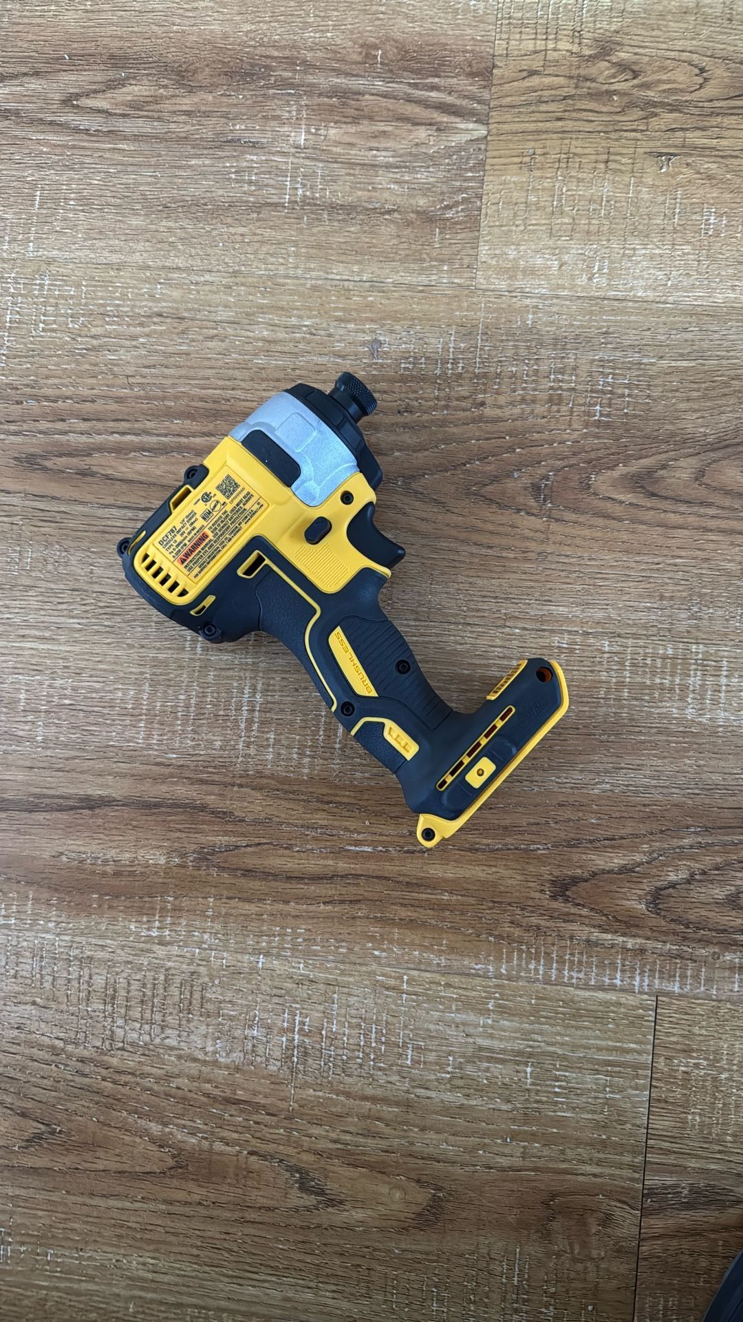 NEW Dewalt DCF787 20V Cordless Impact Driver 1/4”