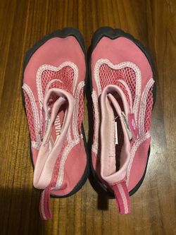 Water Shoes Size 11/12