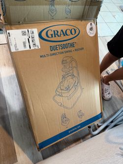 Graco DuetSoothe Multi-Direction Swing + Rocker