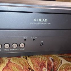 Magnavox VCH/DVD player