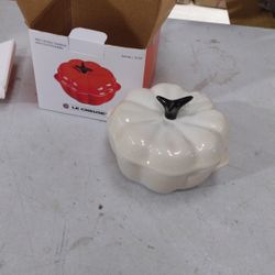 BRWH-B07XF1CQVR  Petite Pumpkin Cocotte