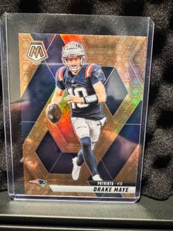2025 Panini Mosaic Drake Maye #28 Honeycomb Prizm
