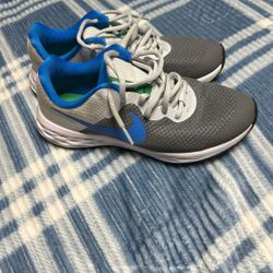 Boys Nike Running Shoes