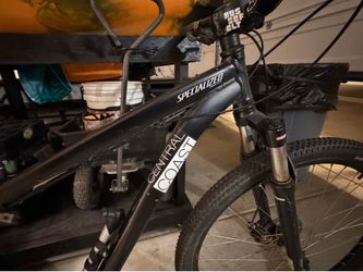 Specialized 29er Mountain Bike – 17.5” Frame – Great Condition