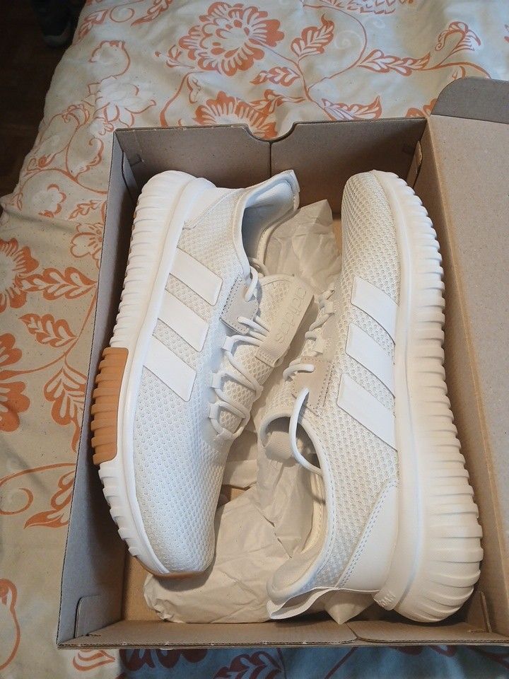 Adidas Kaptir 4.0 Running Shoes